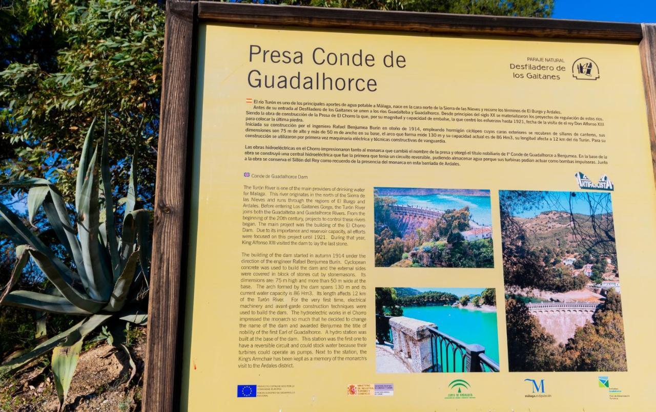 Villa Cubo's La Casa del Abuelo Ardales Exterior foto